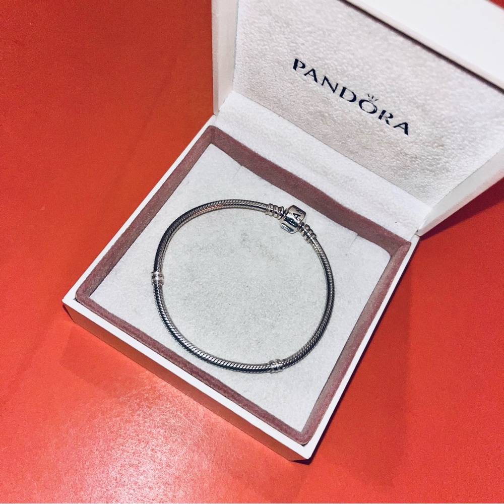 Pandora bracelet - Original Pandora Classic Bracelet